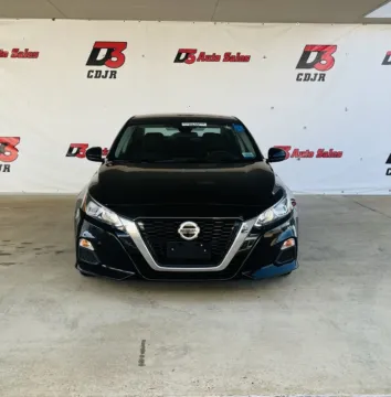 More photos of 2021 Nissan Altima 2.5 S at D3 West Memphis, AR