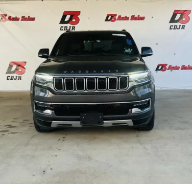 More photos of 2022 Jeep Wagoneer Series III at D3 West Memphis, AR