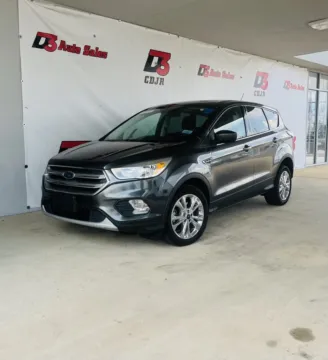 Photos of 2017 Ford Escape SE for sale in West Memphis, AR at D3 West Memphis