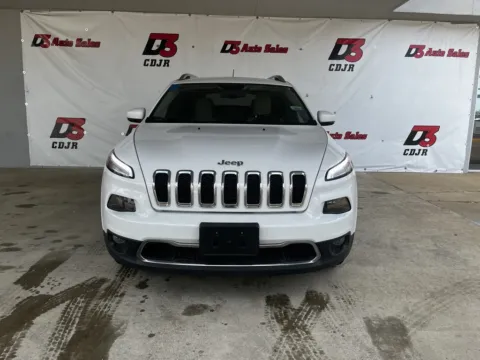More photos of 2018 Jeep Cherokee Limited at D3 West Memphis, AR