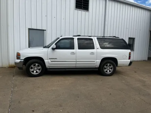 Another view of 2004 GMC Yukon XL SLT 1500 for sale in West Memphis, AR at D3 West Memphis