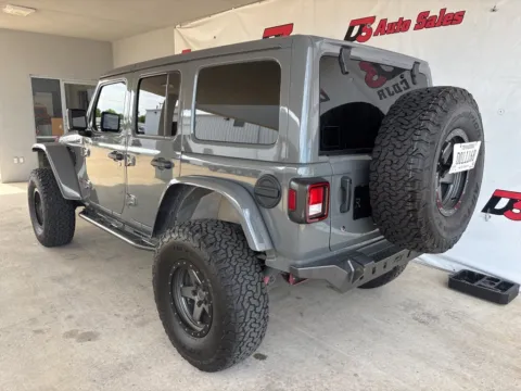 More photos of 2019 Jeep Wrangler Unlimited Rubicon at D3 West Memphis, AR