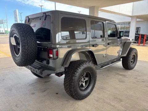 More photos of 2019 Jeep Wrangler Unlimited Rubicon at D3 West Memphis, AR