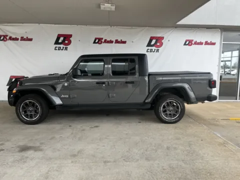 Another view of 2021 Jeep Gladiator Overland for sale in West Memphis, AR at D3 West Memphis
