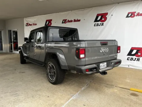 More photos of 2021 Jeep Gladiator Overland at D3 West Memphis, AR