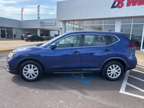 Another view of 2018 Nissan Rogue S for sale in West Memphis, AR at D3 West Memphis