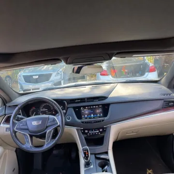 More photos of 2018 Cadillac XT5 Luxury at Carmel Auto Gallery, IN