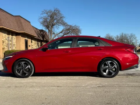 Photos of 2021 Hyundai Elantra SEL for sale in Carmel, IN at Carmel Auto Gallery