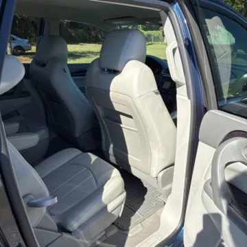 More photos of 2017 Buick Enclave Premium Group at Carmel Auto Gallery, IN