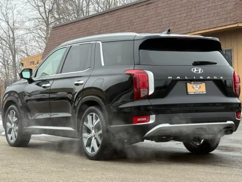 Another view of 2021 Hyundai Palisade SEL for sale in Carmel, IN at Carmel Auto Gallery