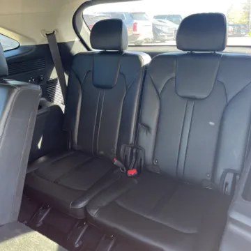 More photos of 2021 Kia Sorento S at Carmel Auto Gallery, IN