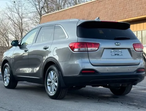 Another view of 2017 Kia Sorento LX for sale in Carmel, IN at Carmel Auto Gallery