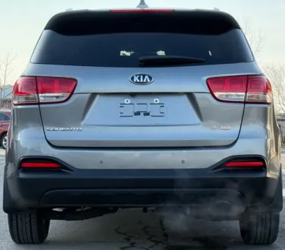 More photos of 2017 Kia Sorento LX at Carmel Auto Gallery, IN