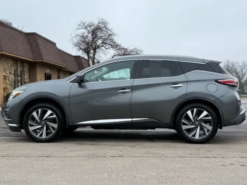 Photos of 2018 Nissan Murano Platinum for sale in Carmel, IN at Carmel Auto Gallery