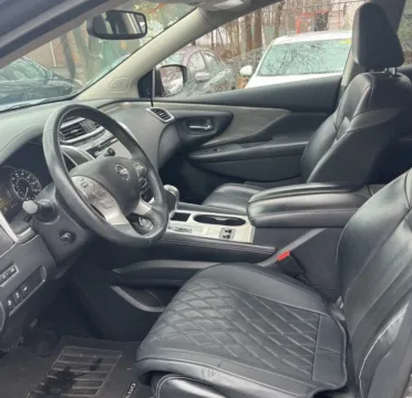 Photos of 2018 Nissan Murano Platinum for sale in Carmel, IN at Carmel Auto Gallery