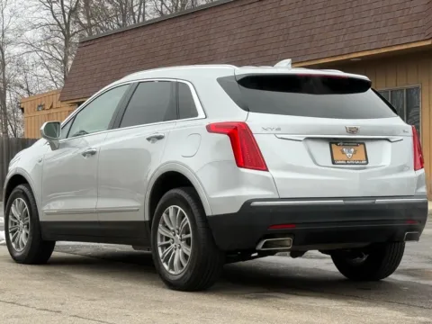 Another view of 2018 Cadillac XT5 Luxury for sale in Carmel, IN at Carmel Auto Gallery