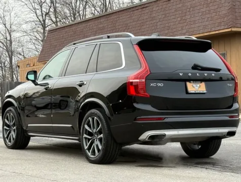 Another view of 2019 Volvo XC90 T6 Momentum for sale in Carmel, IN at Carmel Auto Gallery