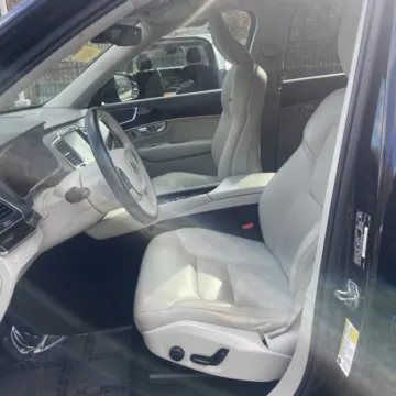 Photos of 2019 Volvo XC90 T6 Momentum for sale in Carmel, IN at Carmel Auto Gallery