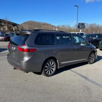 Photos of 2020 Toyota Sienna XLE for sale in Carmel, IN at Carmel Auto Gallery