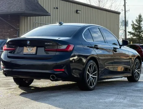 More photos of 2019 BMW 3 Series 330i xDrive at Carmel Auto Gallery, IN