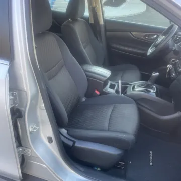 More photos of 2017 Nissan Rogue S at Carmel Auto Gallery, IN