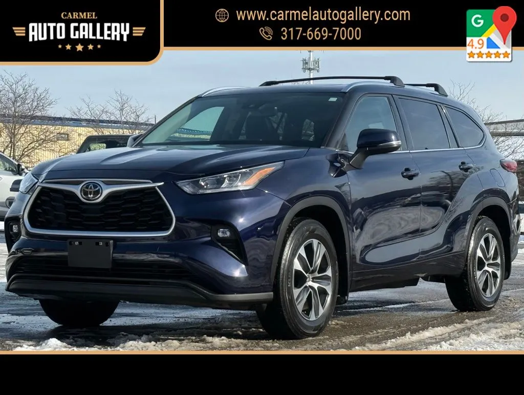 Blue 2020 Toyota Highlander XLE for sale in Carmel, IN