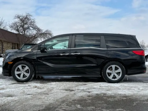 Photos of 2019 Honda Odyssey EX-L for sale in Carmel, IN at Carmel Auto Gallery