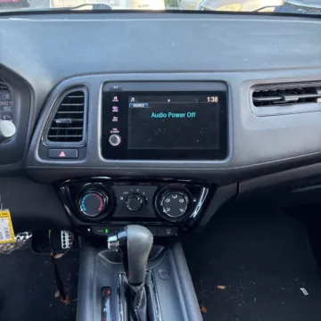 More photos of 2019 Honda HR-V Sport at Carmel Auto Gallery, IN