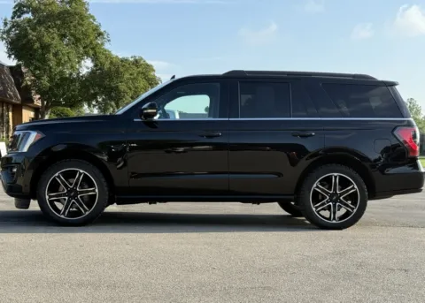 Photos of 2019 Ford Expedition Limited for sale in Carmel, IN at Carmel Auto Gallery