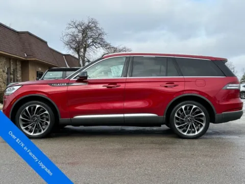 Photos of 2020 Lincoln Aviator Reserve for sale in Carmel, IN at Carmel Auto Gallery