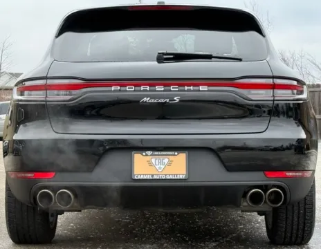 More photos of 2020 Porsche Macan S at Carmel Auto Gallery, IN