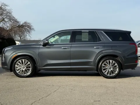 Photos of 2020 Hyundai Palisade Limited for sale in Carmel, IN at Carmel Auto Gallery