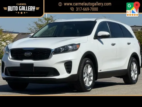 White 2019 Kia Sorento LX for sale in Carmel, IN