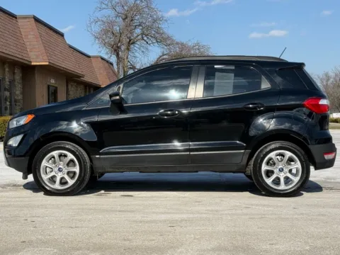 Photos of 2021 Ford EcoSport SE for sale in Carmel, IN at Carmel Auto Gallery