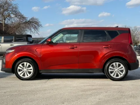 Photos of 2020 Kia Soul LX for sale in Carmel, IN at Carmel Auto Gallery