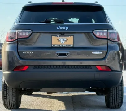 More photos of 2019 Jeep Compass Latitude at Carmel Auto Gallery, IN