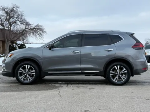 Photos of 2018 Nissan Rogue SL for sale in Carmel, IN at Carmel Auto Gallery