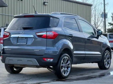 More photos of 2021 Ford EcoSport Titanium at Carmel Auto Gallery, IN