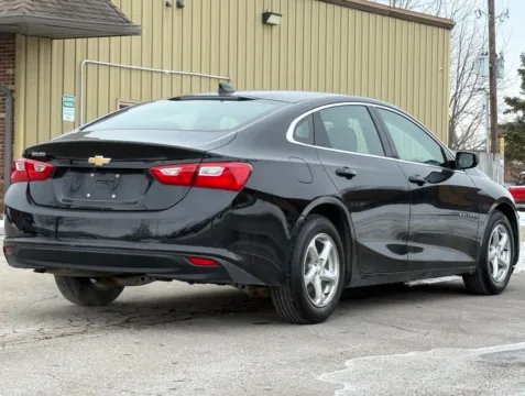 More photos of 2018 Chevrolet Malibu LS at Carmel Auto Gallery, IN