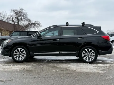 Photos of 2019 Subaru Outback 3.6R for sale in Carmel, IN at Carmel Auto Gallery