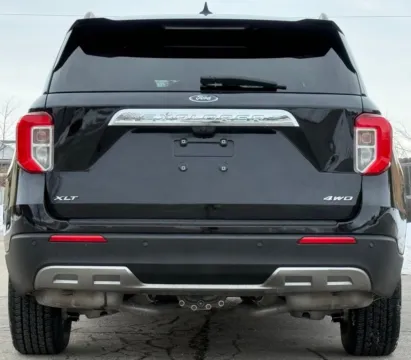 More photos of 2022 Ford Explorer XLT at Carmel Auto Gallery, IN