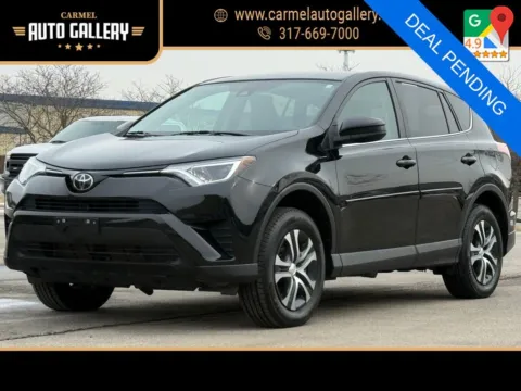Black 2018 Toyota RAV4 LE for sale in Carmel, IN