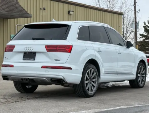 More photos of 2018 Audi Q7 3.0T Prestige at Carmel Auto Gallery, IN