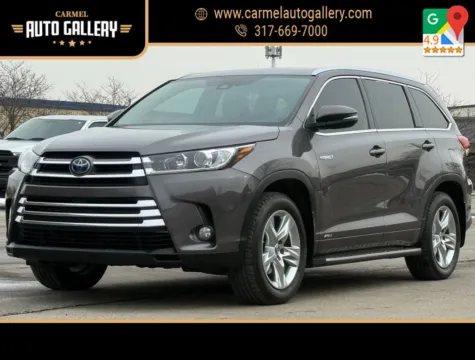 Gray 2018 Toyota Highlander Hybrid Limited for sale in Carmel, IN