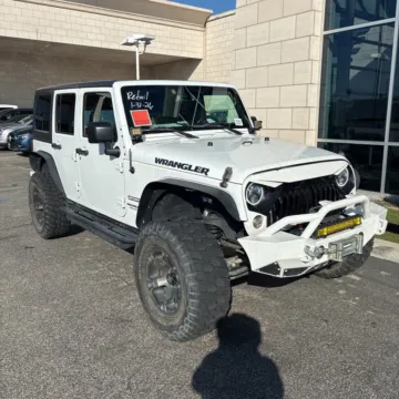 More photos of 2017 Jeep Wrangler Unlimited Sport at Carmel Auto Gallery, IN