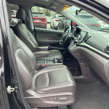 More photos of 2019 Honda Odyssey EX-L at Carmel Auto Gallery, IN