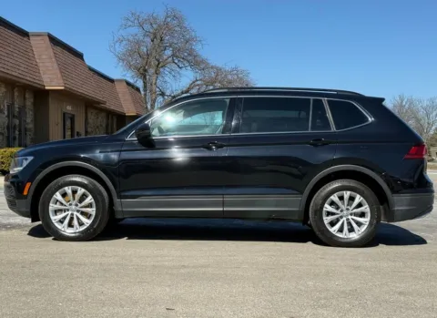 Photos of 2019 Volkswagen Tiguan 2.0T SE for sale in Carmel, IN at Carmel Auto Gallery