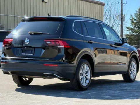 More photos of 2019 Volkswagen Tiguan 2.0T SE at Carmel Auto Gallery, IN