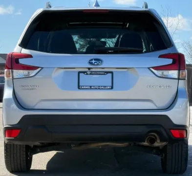 More photos of 2022 Subaru Forester Premium at Carmel Auto Gallery, IN