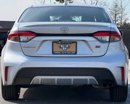 More photos of 2021 Toyota Corolla SE at Carmel Auto Gallery, IN